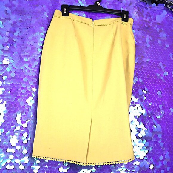 BRIGHT YELLOW SKIRT 4 Ann Taylor Fringe Edge Dopamine Spring Summer Sun Butter - Picture 7 of 8